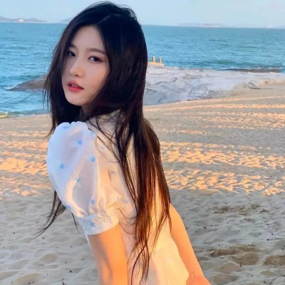 大宅院的女人